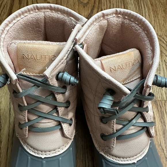 Nautica Duck Boots Rain Boots Quilted Pink Grey Gum Sz 6 like new condition - Picture 3 of 4
